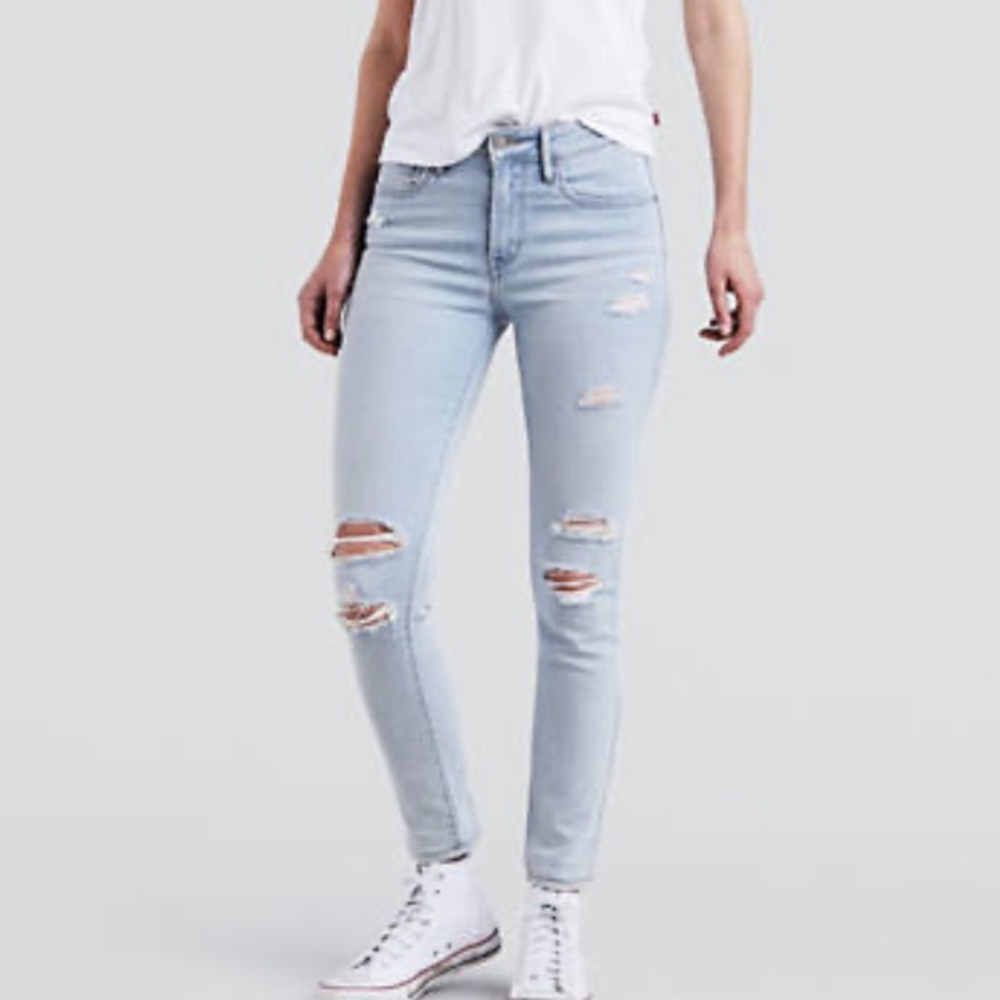 Levi’s 721 High Rise Skinny Jeans